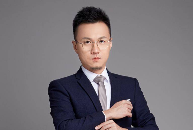被粉丝称为“赌狗”的诺安基金经理蔡嵩松。