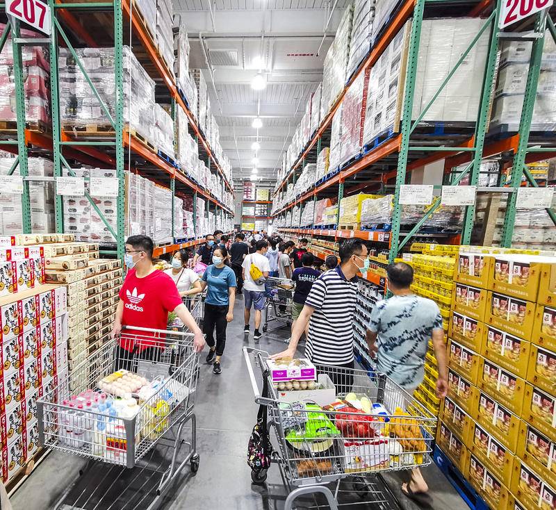 上海Costco旗舰店(图源自视觉中国)