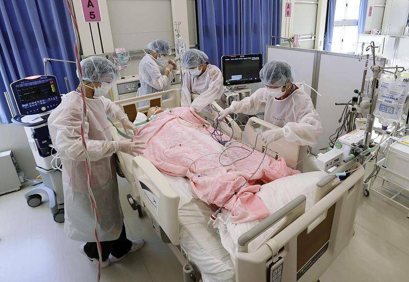 1万名医护无偿派遣,东京奥运会正在把日本拉入医疗崩溃的深渊