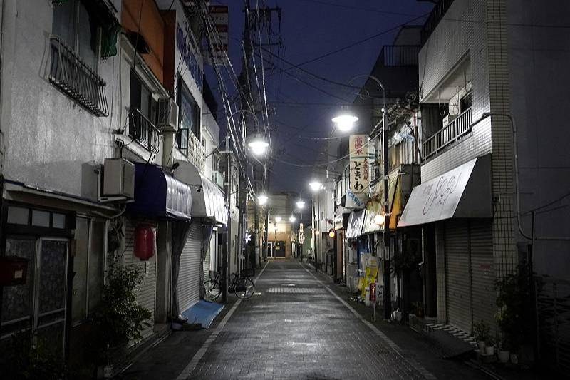 1万名医护无偿派遣,东京奥运会正在把日本拉入医疗崩溃的深渊