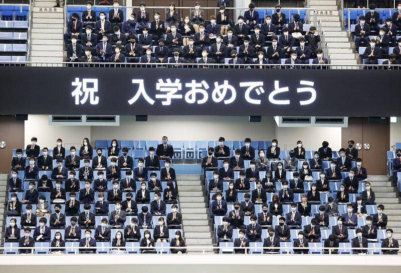 当公务员救不了日本 失望的东京大学毕业生正在抛下中央政府